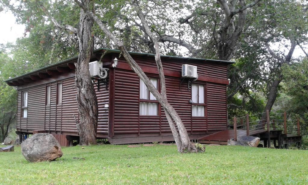 Blyde River Cabins フッドスプルイト エクステリア 写真